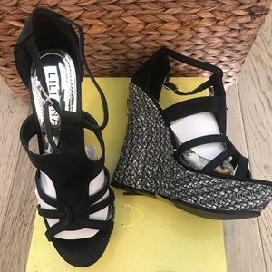 Black Wedge Heel